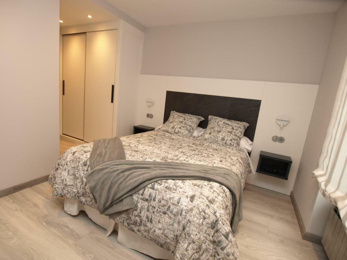 Apartamentos M.Bell León Buitenkant foto
