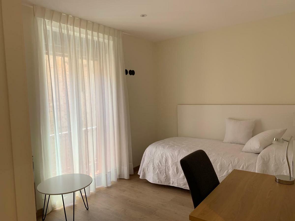 Apartamentos M.Bell León Buitenkant foto