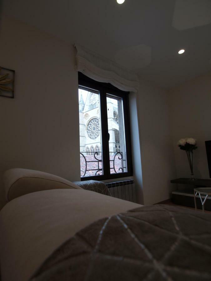 Apartamentos M.Bell León Buitenkant foto